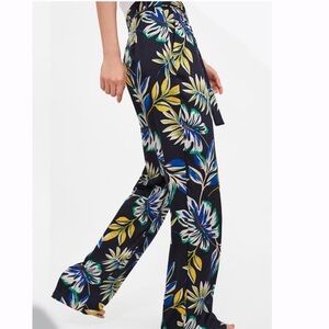 Zara Black Floral Print Trousers